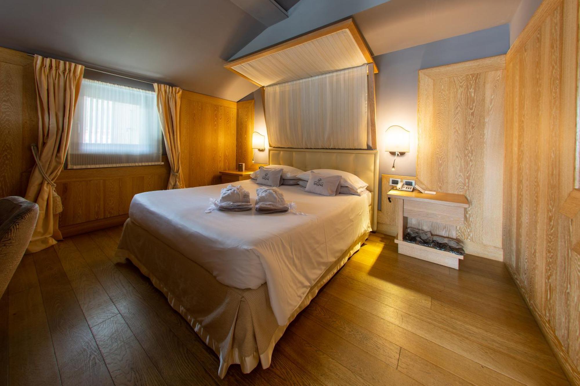 Hotel Spinale Мадонна-ді-Кампільйо Екстер'єр фото