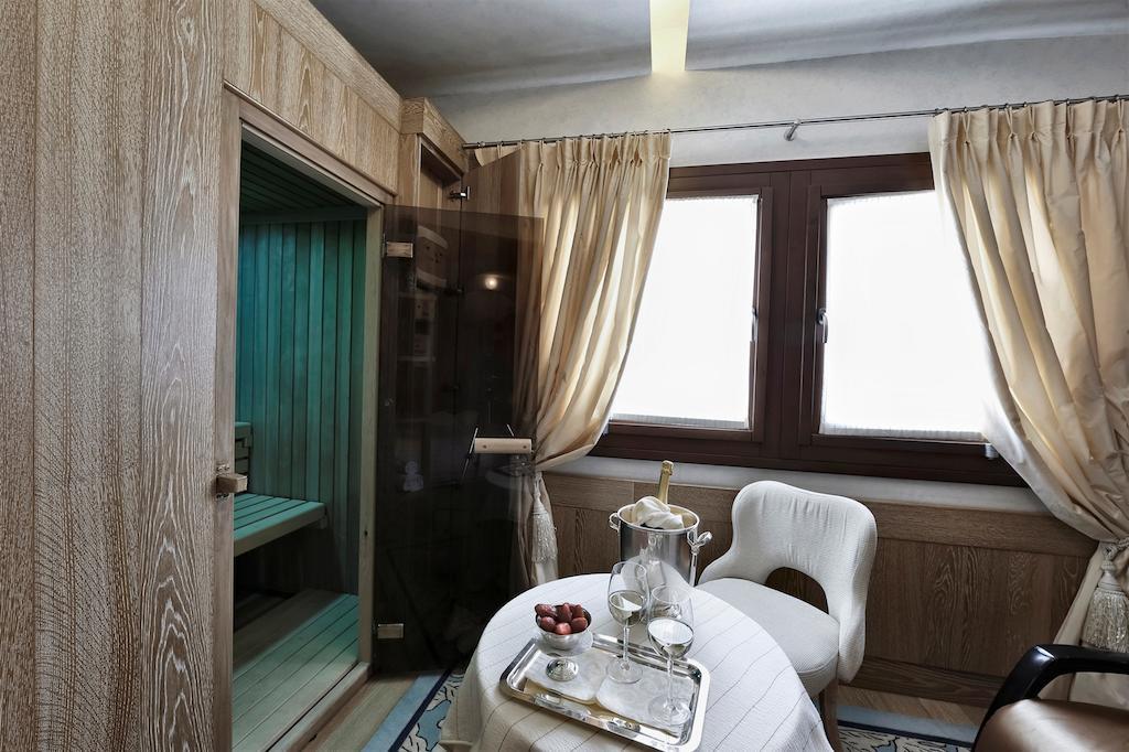 Hotel Spinale Мадонна-ді-Кампільйо Екстер'єр фото